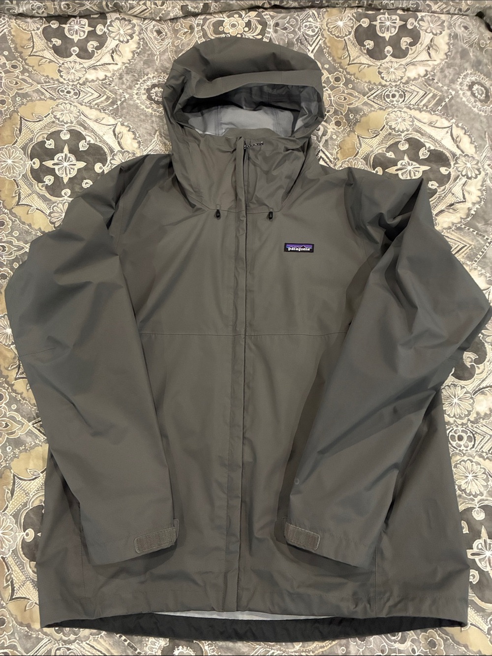 Patagonia Men’s Torrentshell 3L Rain Jacket